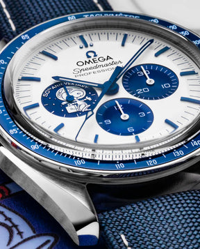 Omega Speedmaster Apollo 13 Snoopy